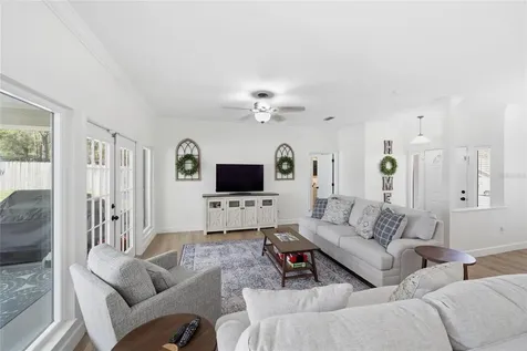 10007 NW 24th Place Gainesville FL 32606