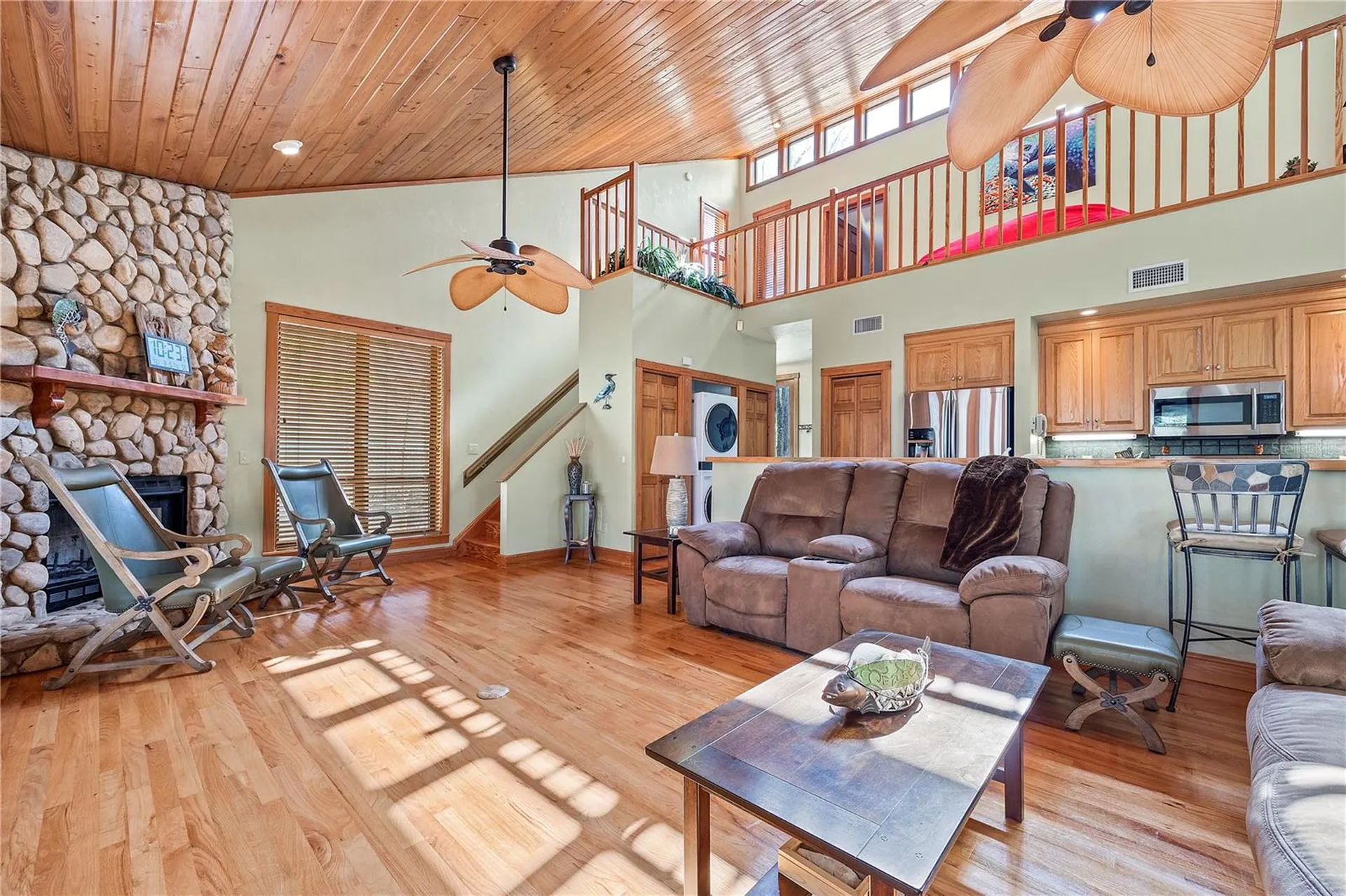 1376 Riverside Avenue Fort White FL 32038