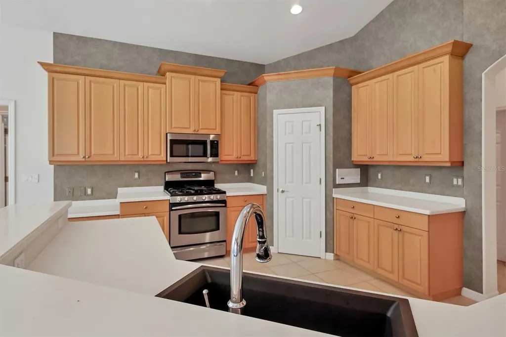 4920 Old Oakleaf Drive Sarasota FL 34233