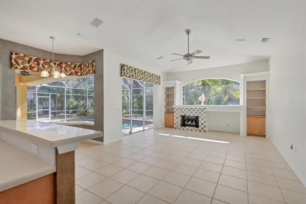 4920 Old Oakleaf Drive Sarasota FL 34233