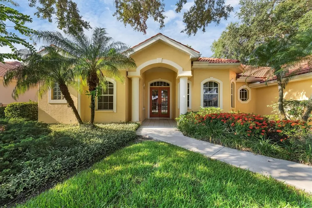 4920 Old Oakleaf Drive Sarasota FL 34233