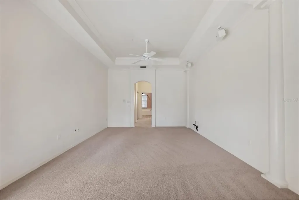 4920 Old Oakleaf Drive Sarasota FL 34233