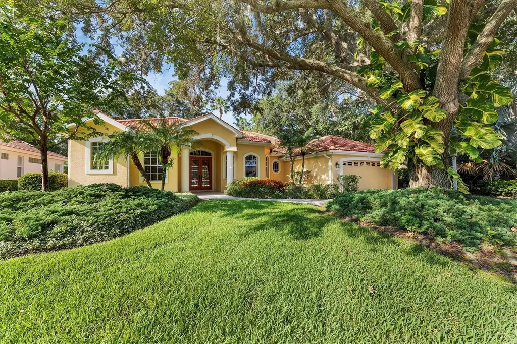 4920 Old Oakleaf Drive Sarasota FL 34233