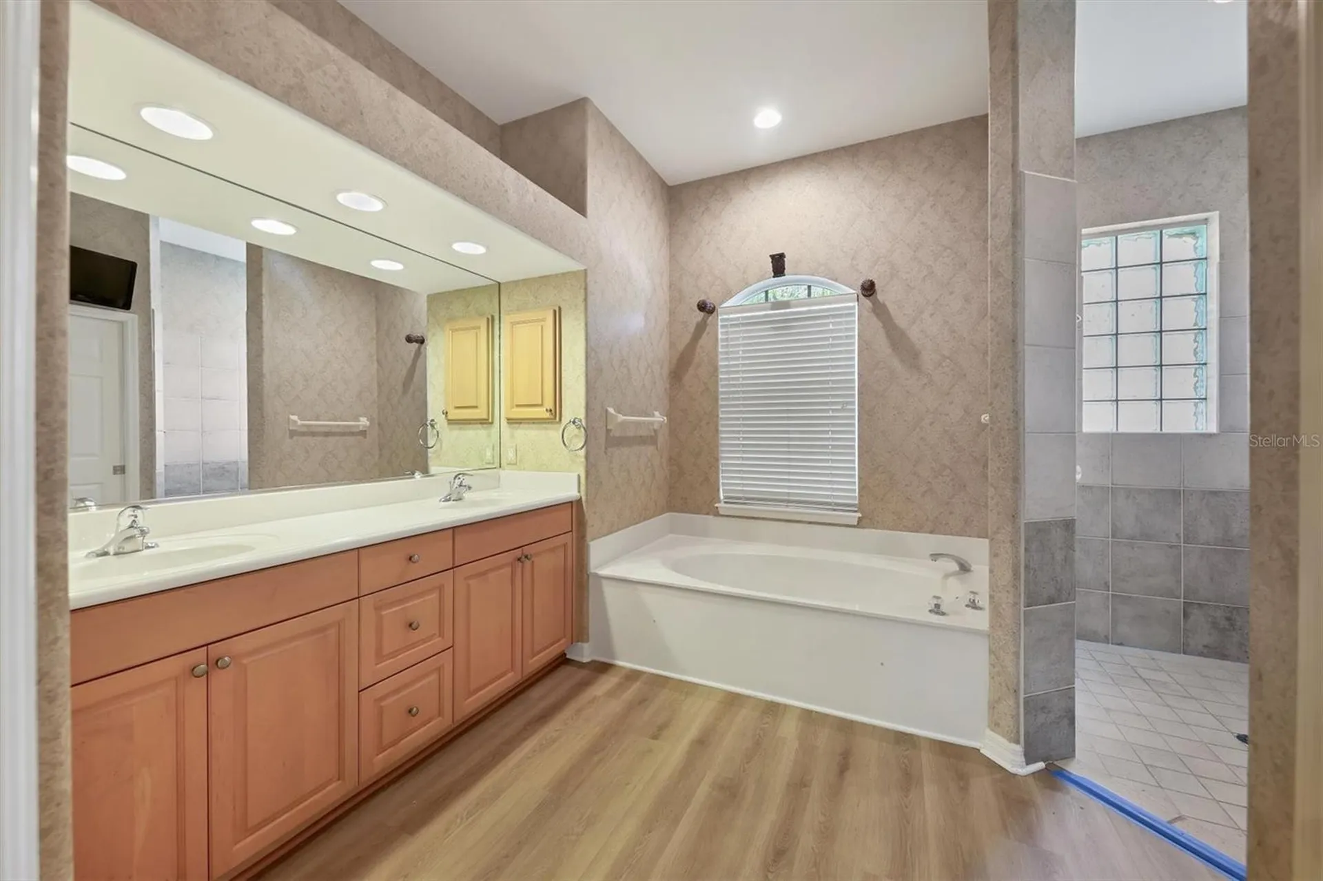 4920 Old Oakleaf Drive Sarasota FL 34233