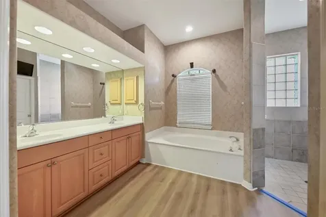 4920 Old Oakleaf Drive Sarasota FL 34233