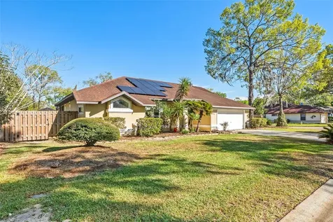 945 SW 82nd Terrace Gainesville FL 32607