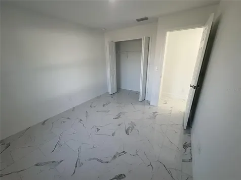 2922 NE 1st Avenue Cape Coral FL 33909
