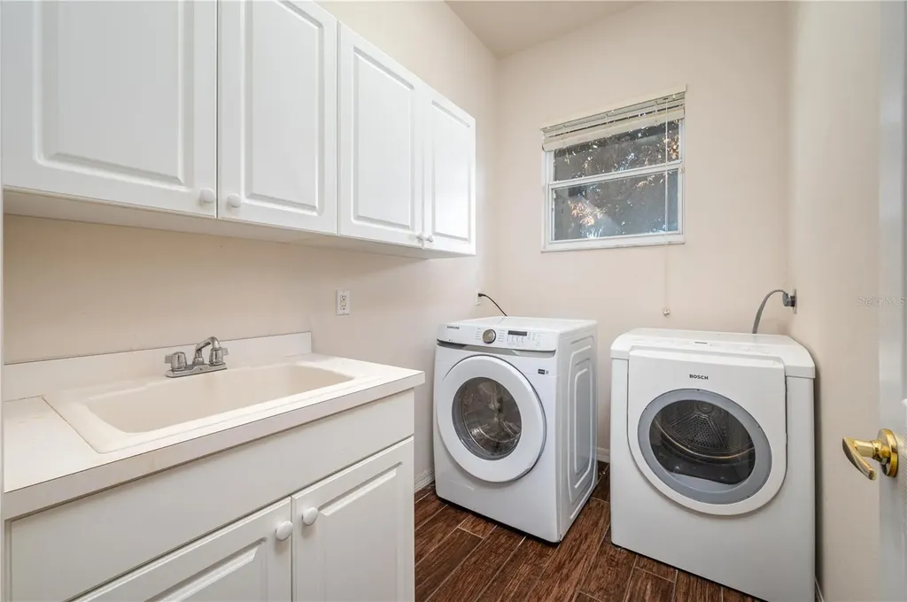 329 Hamilton Shores Drive NE Winter Haven FL 33881