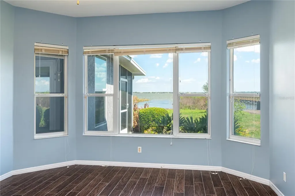 329 Hamilton Shores Drive NE Winter Haven FL 33881