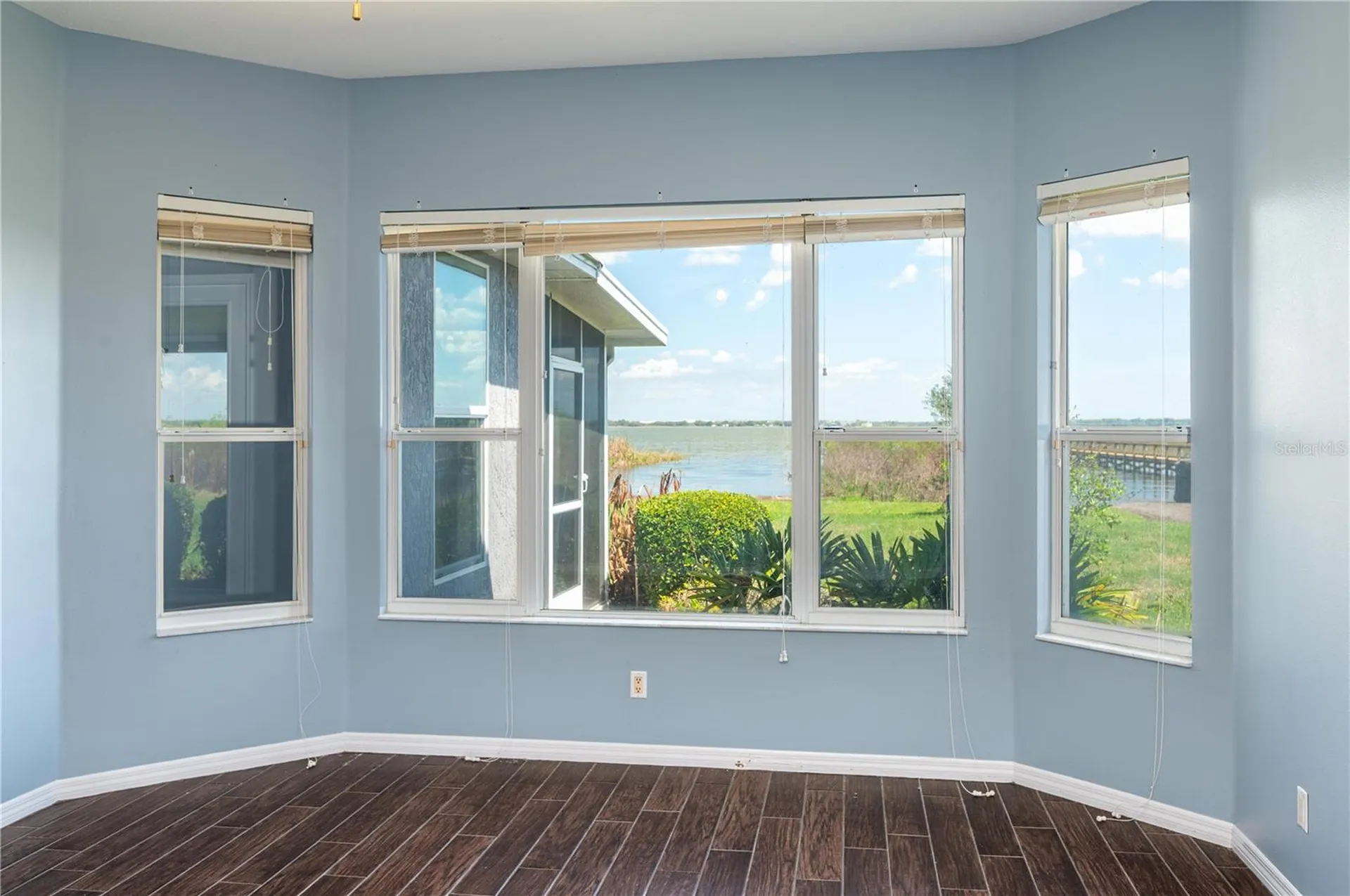 329 Hamilton Shores Drive NE Winter Haven FL 33881