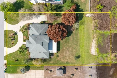 329 Hamilton Shores Drive NE Winter Haven FL 33881