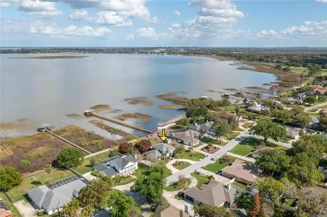 329 Hamilton Shores Drive NE Winter Haven FL 33881
