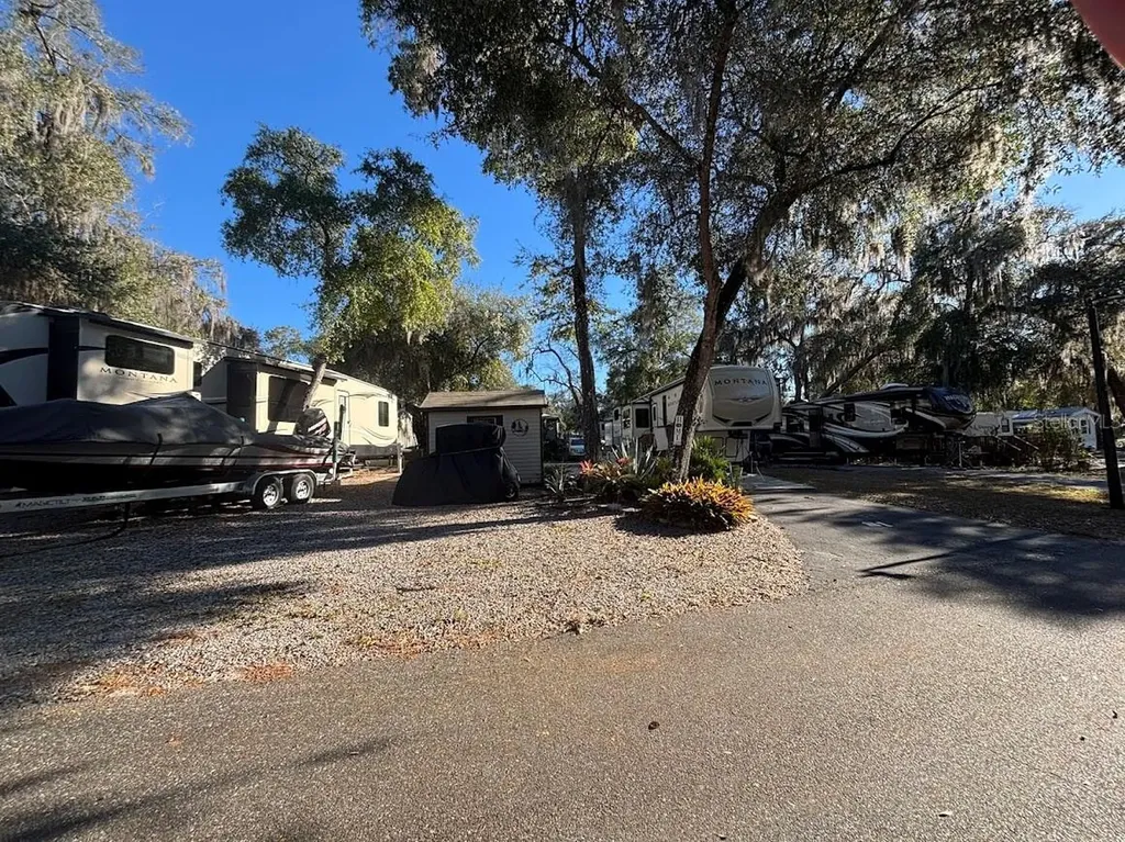 25142 NE 143rd Place Fort Mc Coy FL 32134