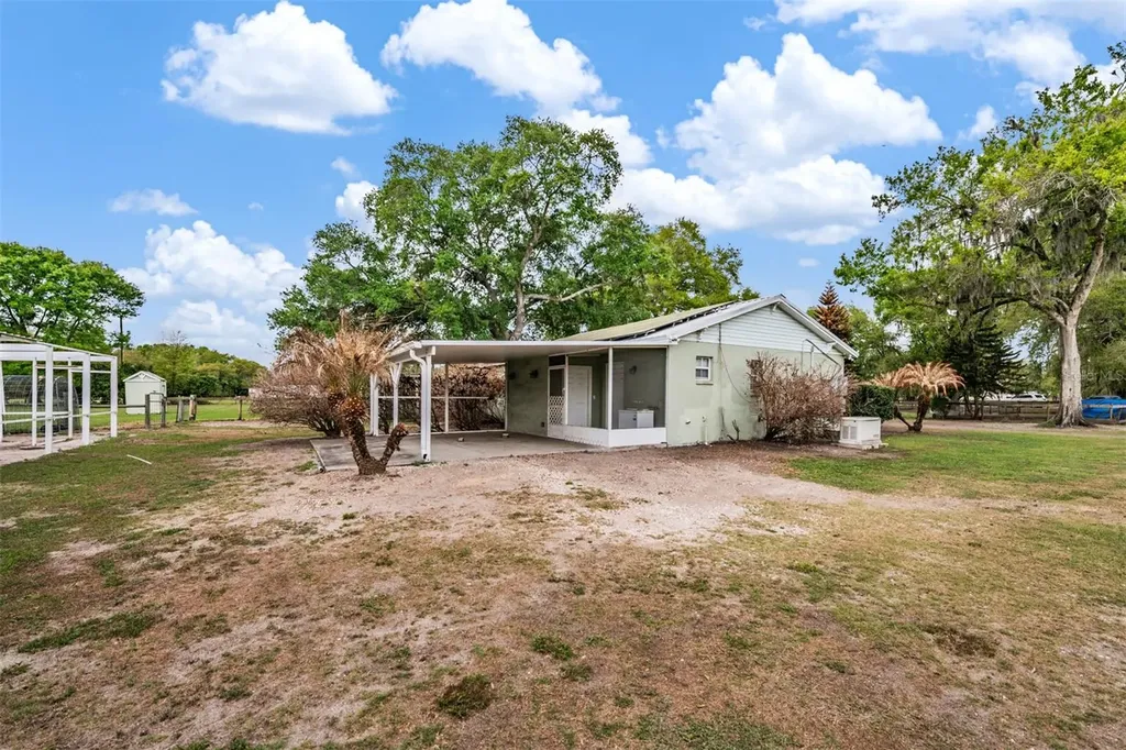 2125 Lanier Road Plant City FL 33565