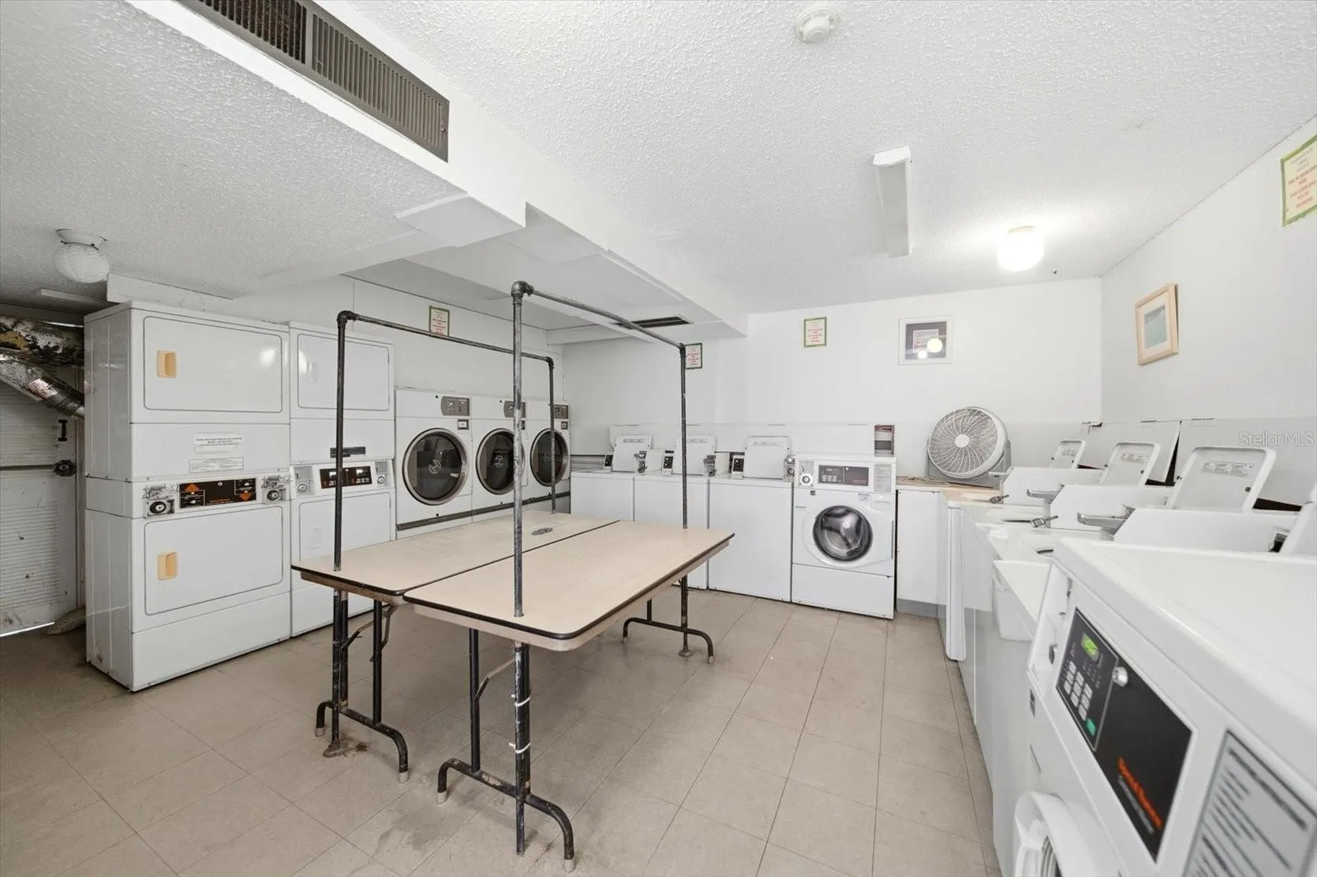 262 SW Monroe Circle N St Petersburg FL 33703