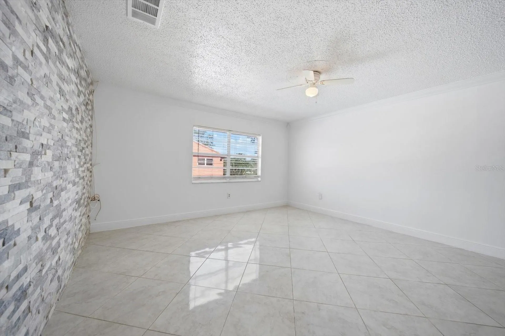262 SW Monroe Circle N St Petersburg FL 33703
