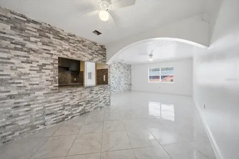262 SW Monroe Circle N St Petersburg FL 33703
