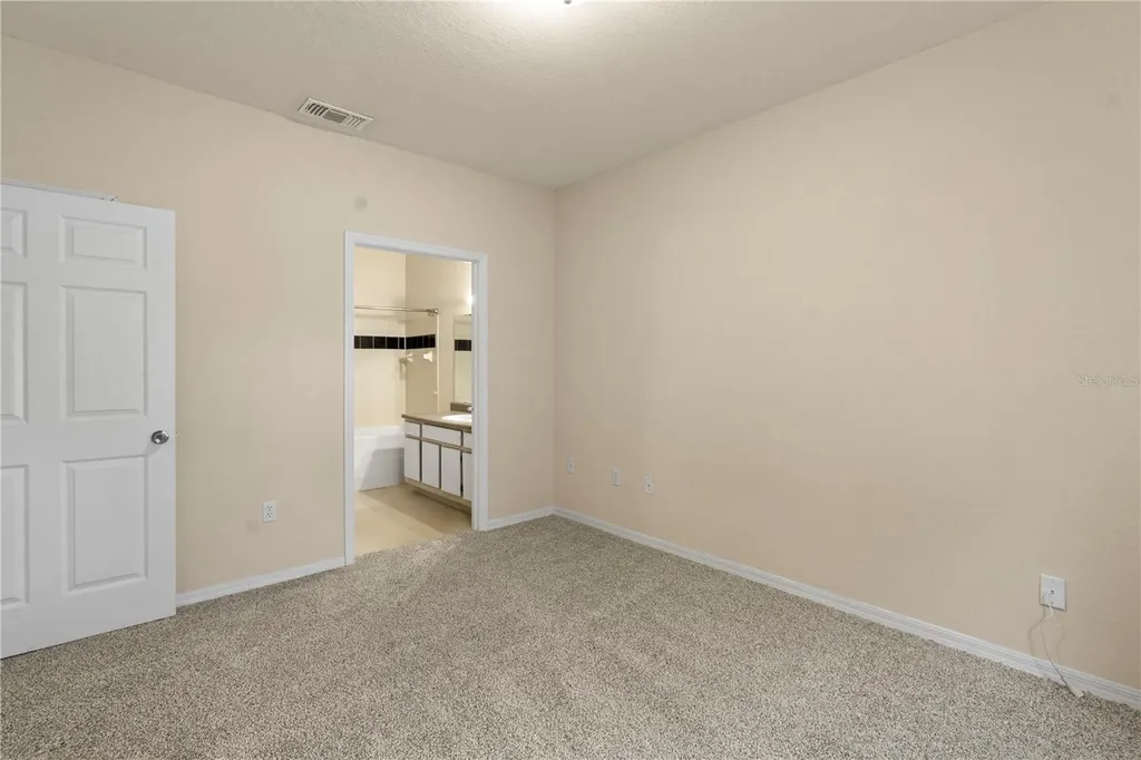 6021 Westgate Drive Orlando FL 32835