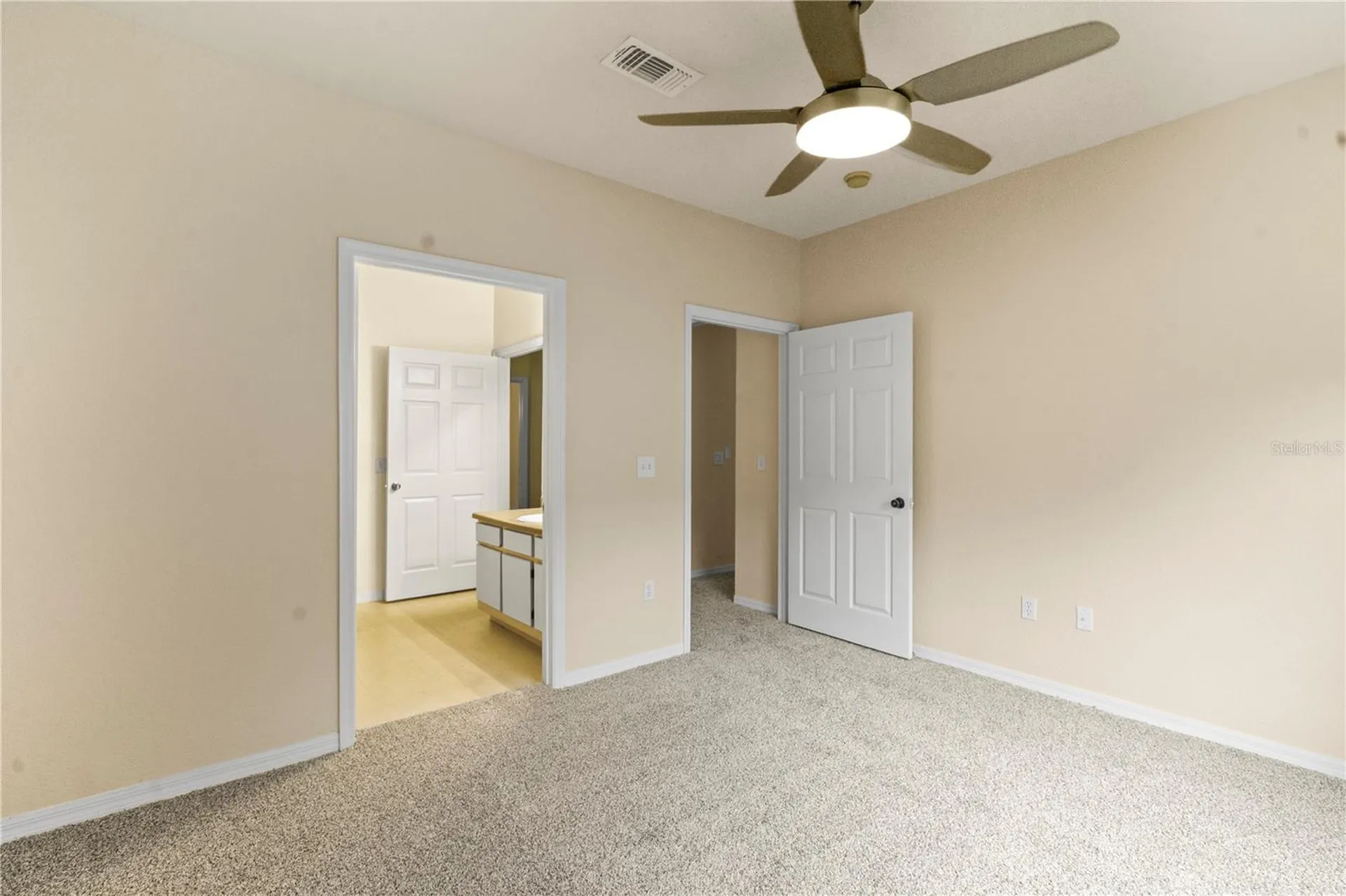 6021 Westgate Drive Orlando FL 32835