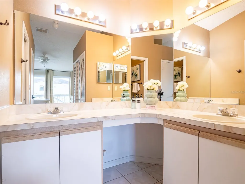 3204 Sabal Palms Court Kissimmee FL 34747