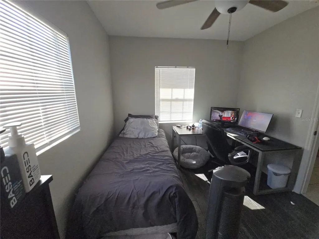 1411 29th Street W Bradenton FL 34205