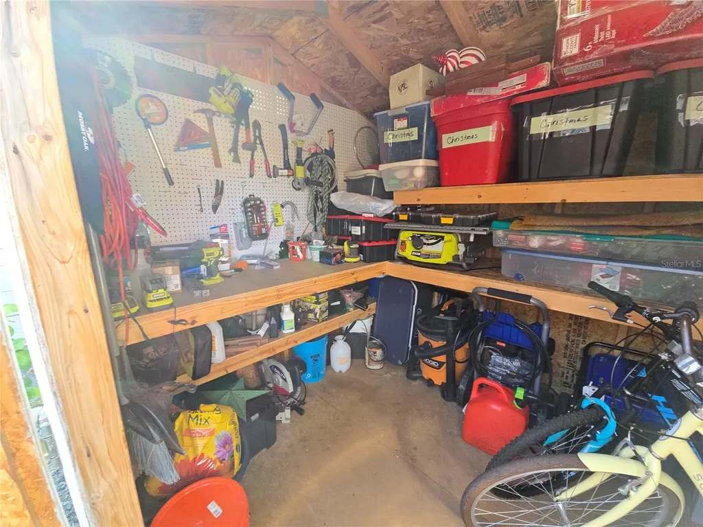 1411 29th Street W Bradenton FL 34205