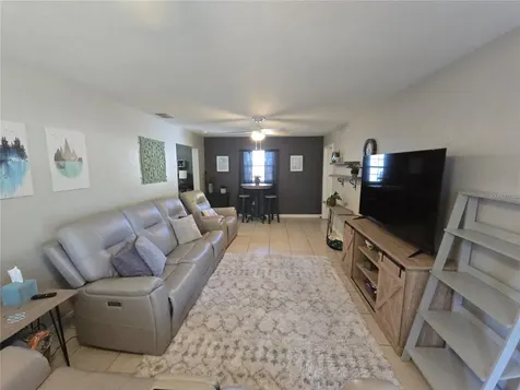 1411 29th Street W Bradenton FL 34205