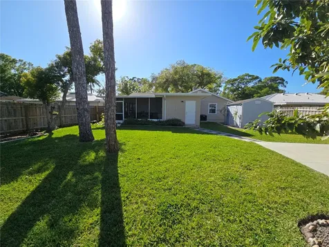 1411 29th Street W Bradenton FL 34205