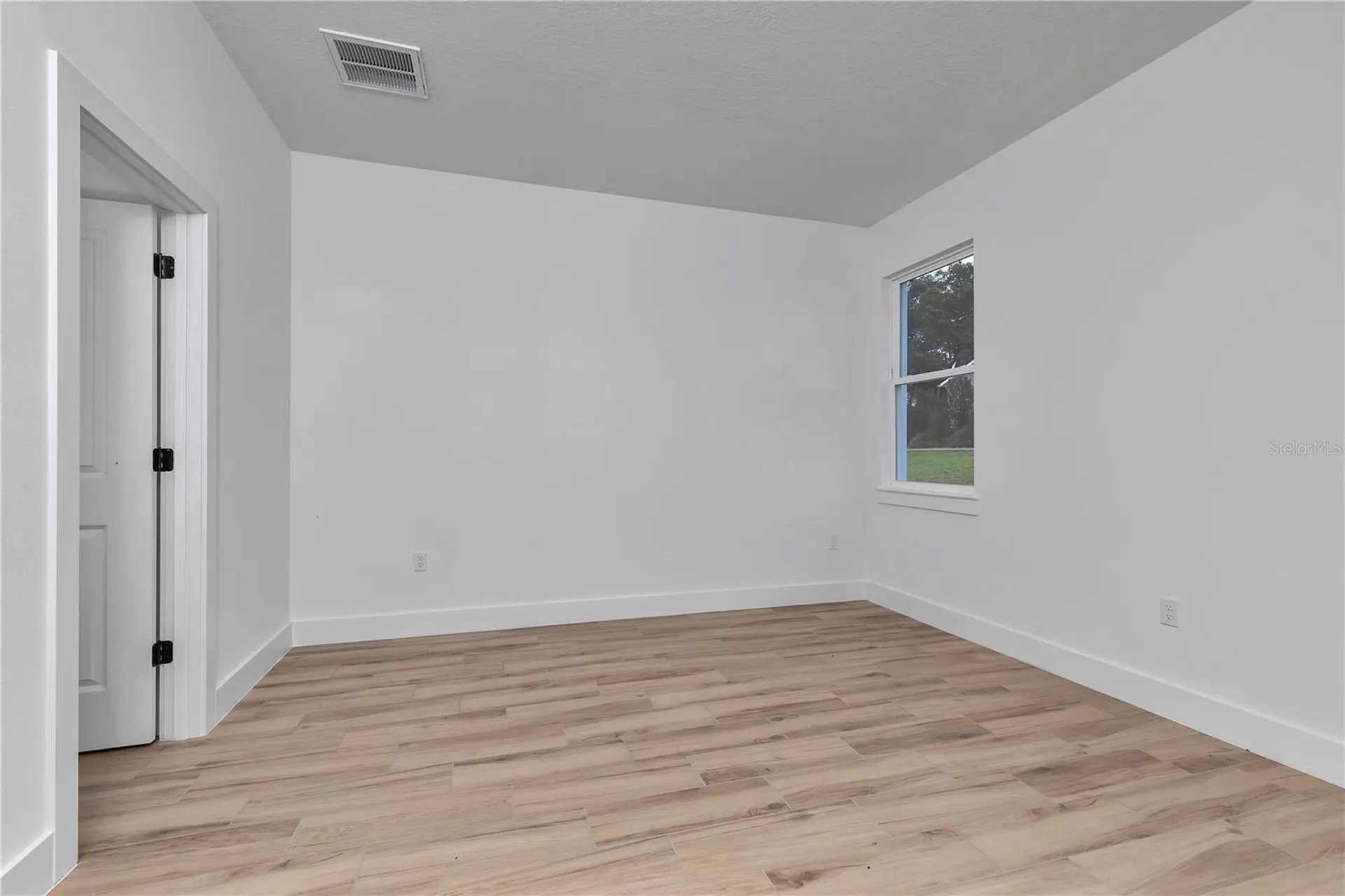 78 Fairway Circle Umatilla FL 32784
