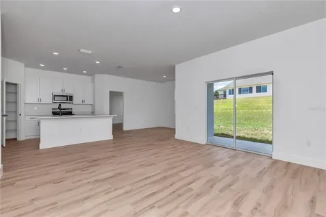 78 Fairway Circle Umatilla FL 32784