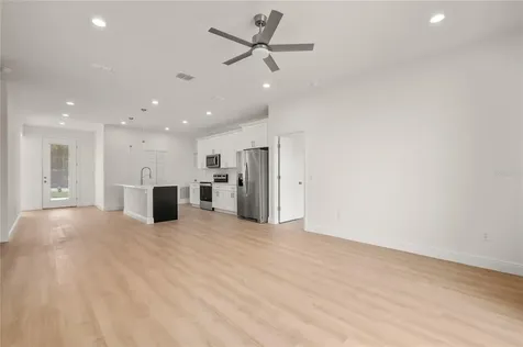 132 11th Avenue Osteen FL 32764