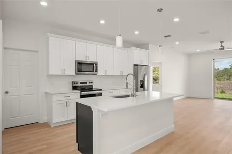 132 11th Avenue Osteen FL 32764