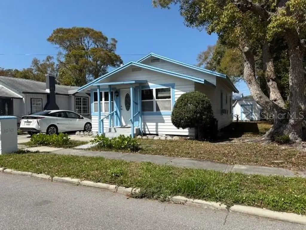 1010 Plaza Street Clearwater FL 33755