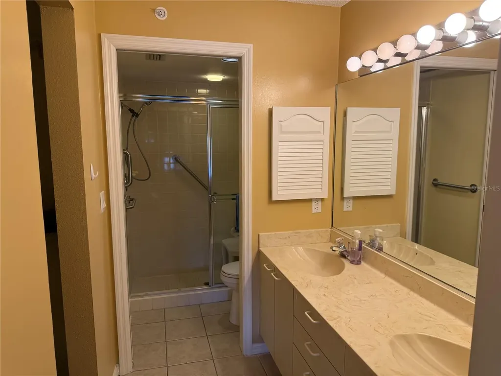 5547 Ashton Lake Drive Sarasota FL 34231