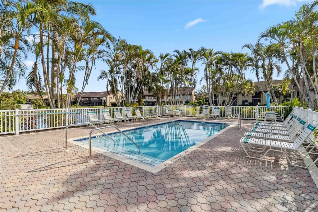 5547 Ashton Lake Drive Sarasota FL 34231