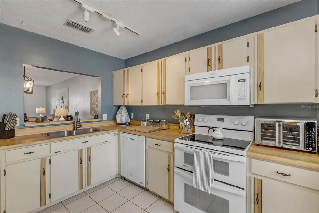 49 Crooked Pine Road Port Orange FL 32128