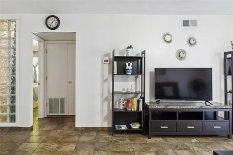 1700 SW 16th Court Gainesville FL 32608