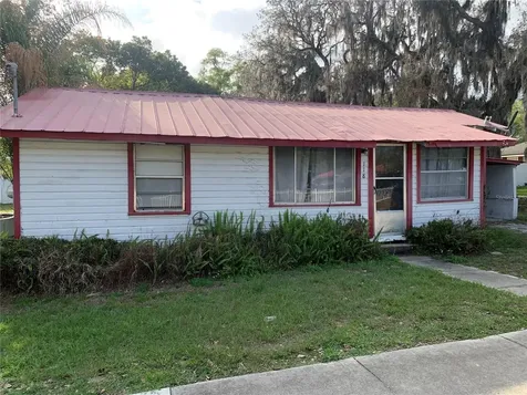 118 N Sunset Avenue Mascotte FL 34753
