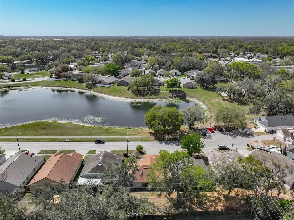 5065 Foxcroft Court Orlando FL 32808