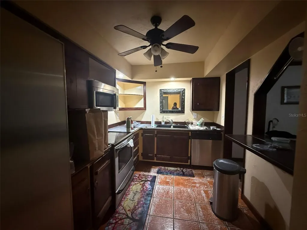 516 Orange Drive Altamonte Springs FL 32701