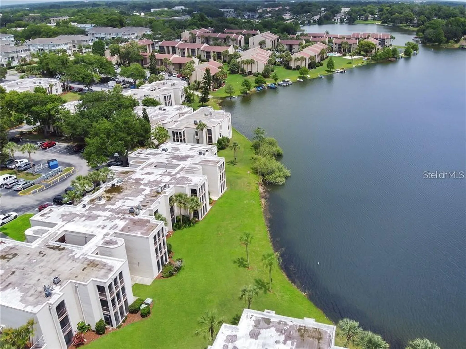 516 Orange Drive Altamonte Springs FL 32701