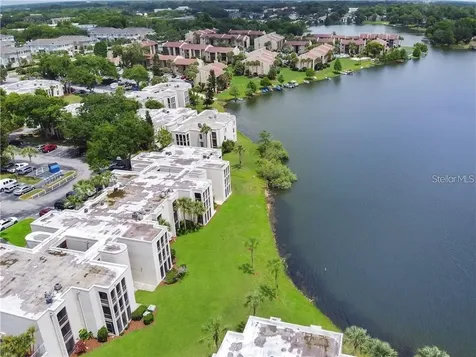 516 Orange Drive Altamonte Springs FL 32701