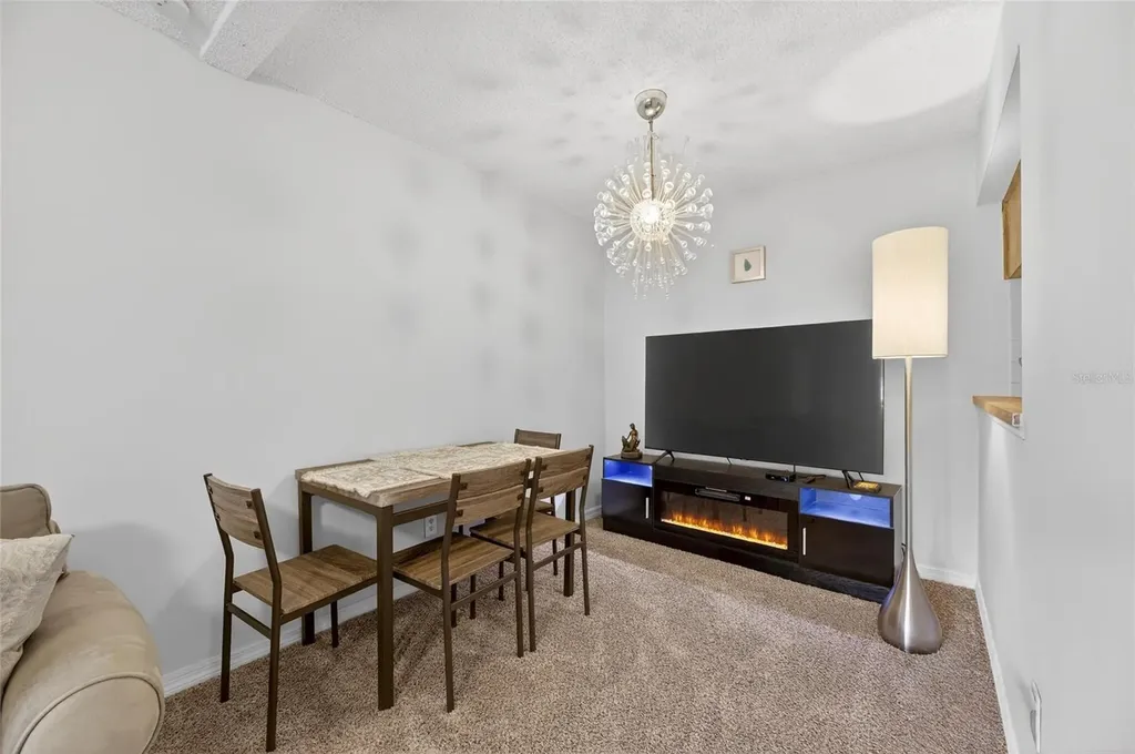 1879 Lichen Lane Clearwater FL 33760