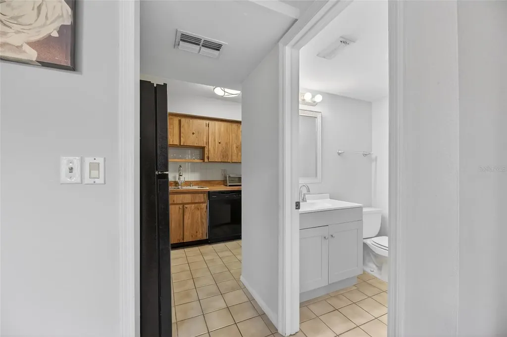 1879 Lichen Lane Clearwater FL 33760
