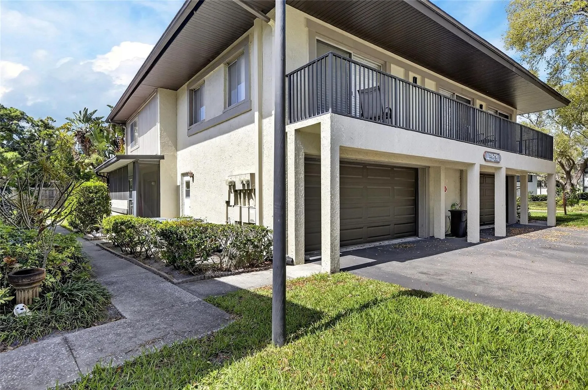 1879 Lichen Lane Clearwater FL 33760