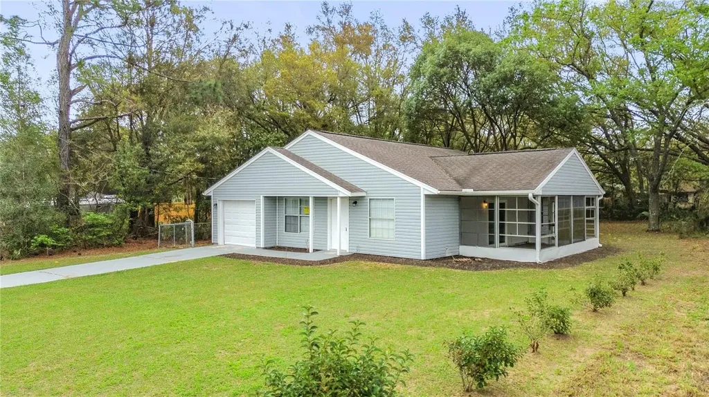 20174 SW Rainbow Lakes Boulevard Dunnellon FL 34431