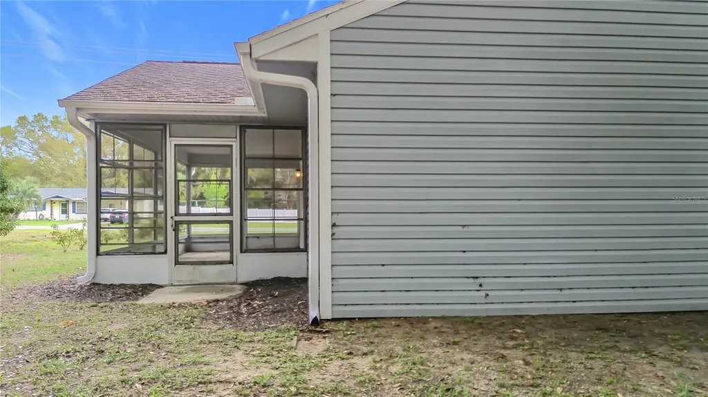 20174 SW Rainbow Lakes Boulevard Dunnellon FL 34431