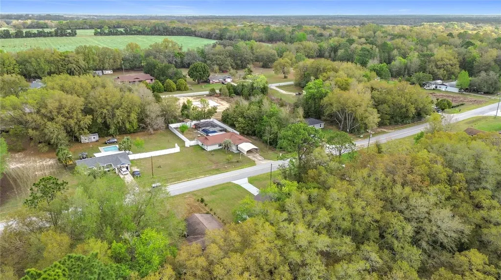 20174 SW Rainbow Lakes Boulevard Dunnellon FL 34431