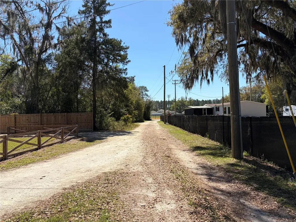 300BLK NW 245th Terrace Newberry FL 32669