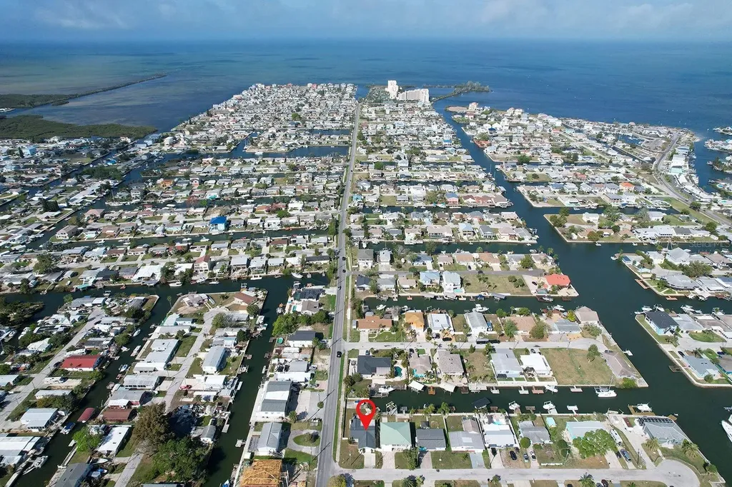 13727 Coco Hudson FL 34667